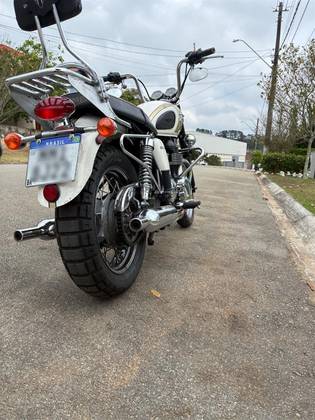 TRIUMPH BONNEVILLE T 100 865 